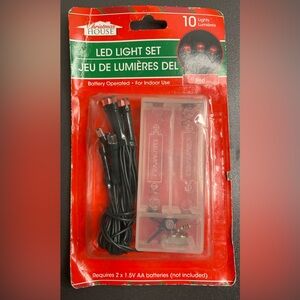 Christmas House LED 10 Light Set RED Battery Operated Holiday Decor